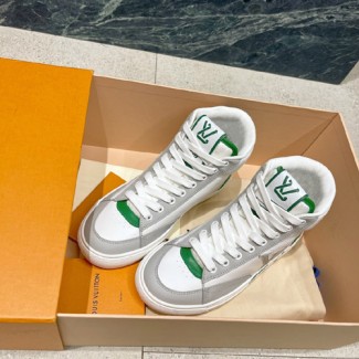 루이비통 남여공용 스니커즈  M0411