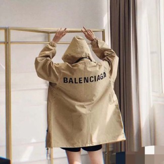 발렌시아가  남여공용  자켓 528749-1