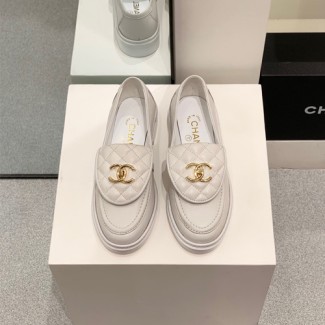 샤넬 신상 로퍼 G34298 화이트