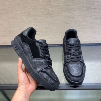 루이비통 남성용 신상 스니커즈 M0229-2 블랙