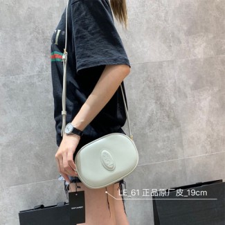 입생로랑 LE 61 카메라백 582673 아이보리