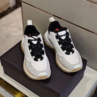 발렌티노 남성용 신상 스니커즈 2S0S27