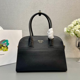 프라다 가죽 토트백 1BG538