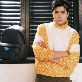 루이비통 남여공용 자켓 M10402