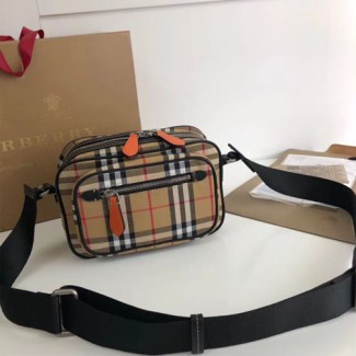 버버리 빈티지 체크 가죽 크로스바디 백 40743481