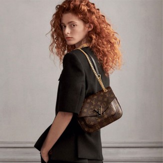 루이비통 파시 체인 숄더백 M45592