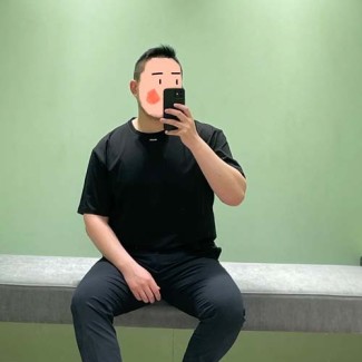 프라다 남여공용  반팔 3A504-2