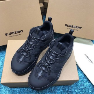 버버리 남성용 신상 스니커즈 801096464-2 블랙