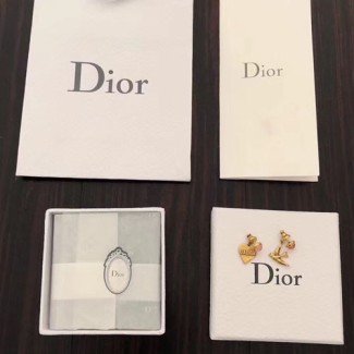 디올 신상 귀걸이 D12025