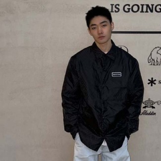 루이비통  남여공용  자켓 M10192-1